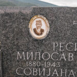 Споменик Милосаву Ресимићу на Николића гробљу у селу Кремна (фото Бојан Радојичић)