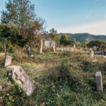 Гробље на потесу Бадањ у Мокрој Гори (фото Бојан Радојичић)