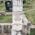 Споменик Стевану А. Којадиновићу на гробљу на потесу Божурица у Мокрој Гори (фото Бојан Радојичић)